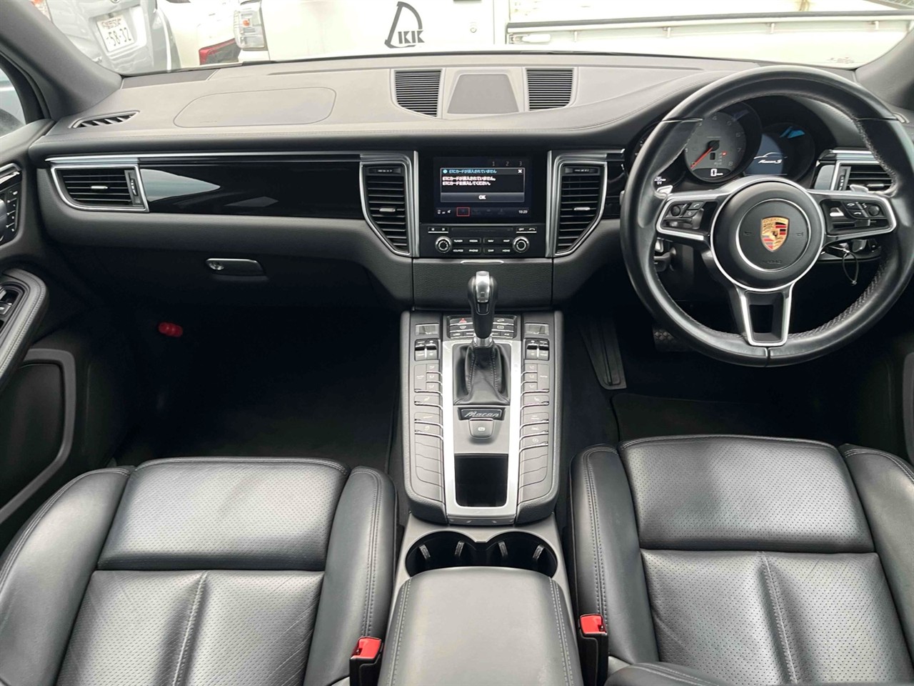 2017 Porsche Macan