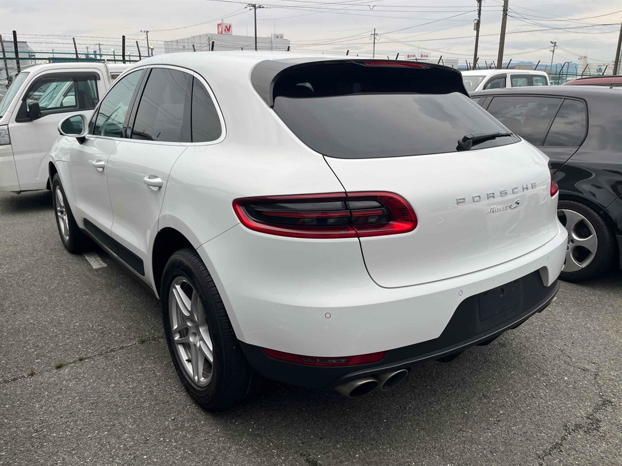 2017 Porsche Macan