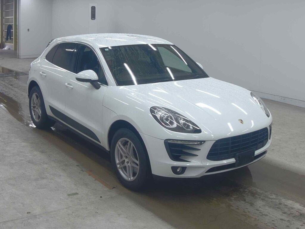 2017 Porsche Macan