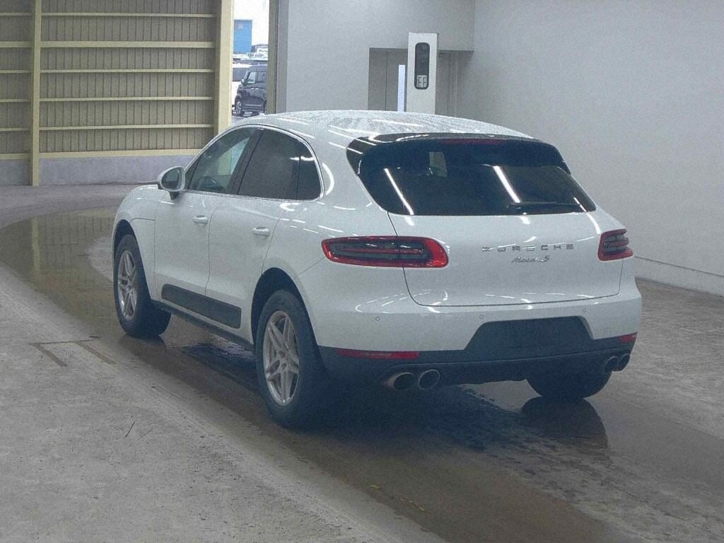 2017 Porsche Macan