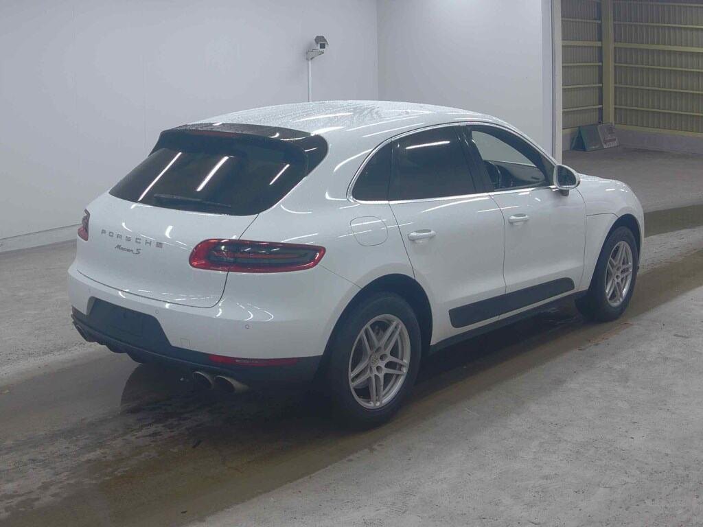 2017 Porsche Macan