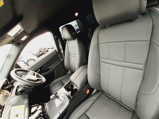 2023 Land Rover Range Rover Evoque - Thumbnail