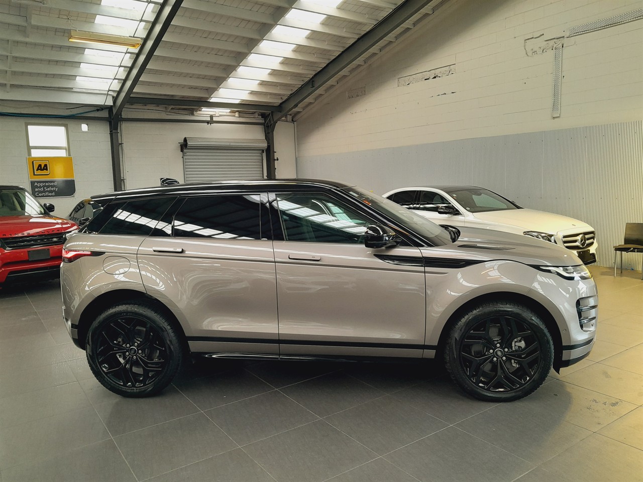 2023 Land Rover Range Rover Evoque