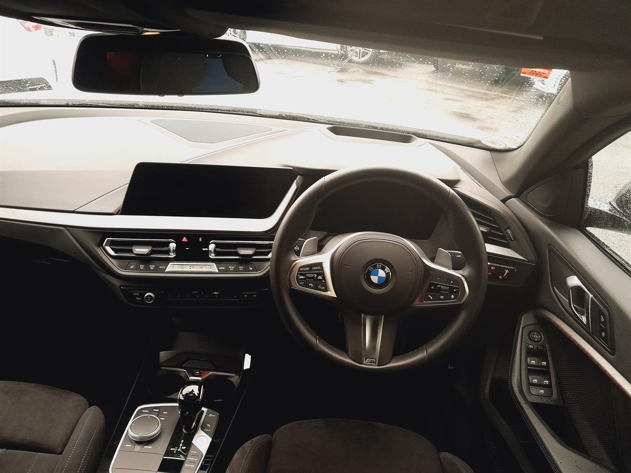 2023 BMW M235i