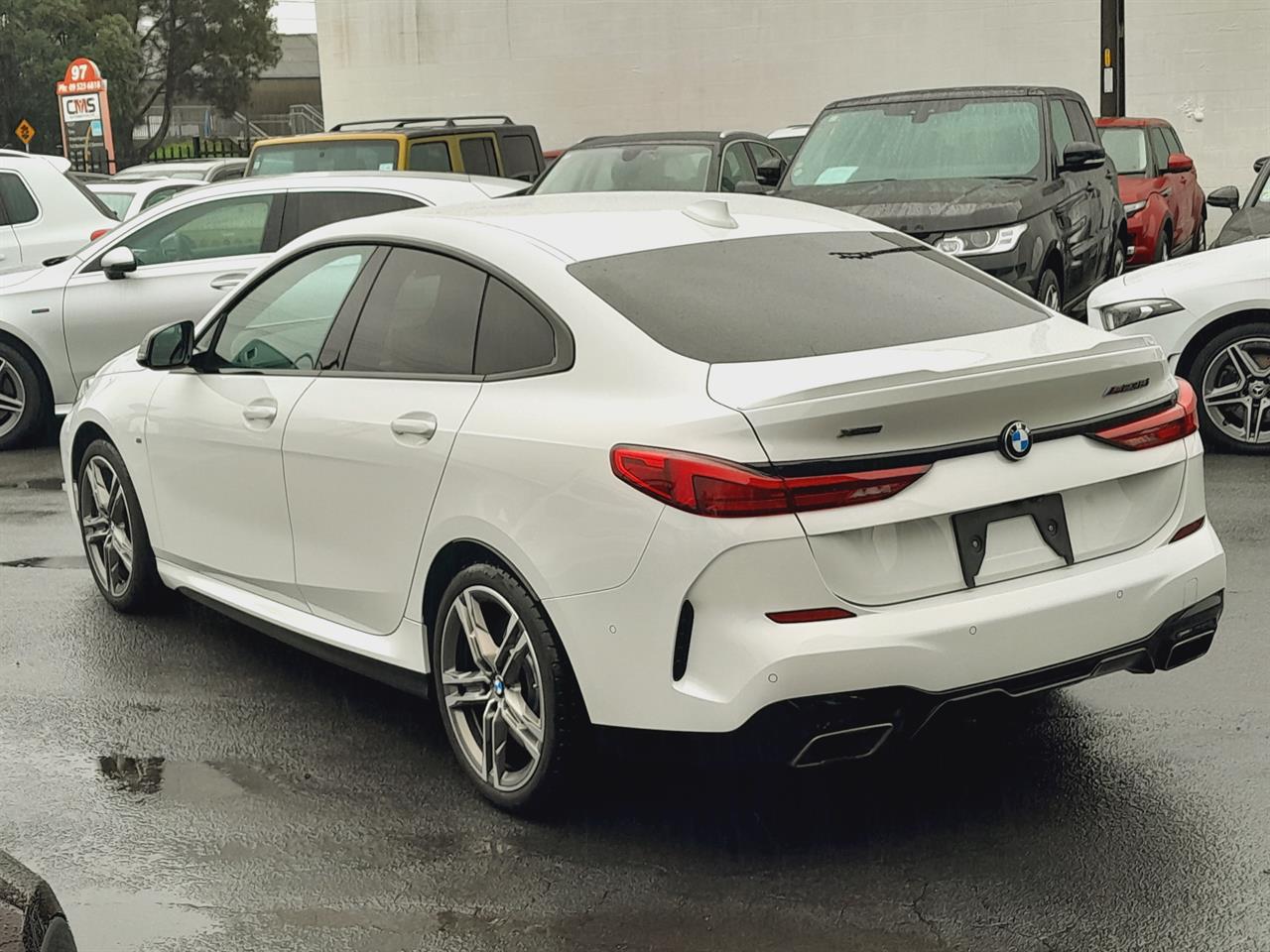 2023 BMW M235i