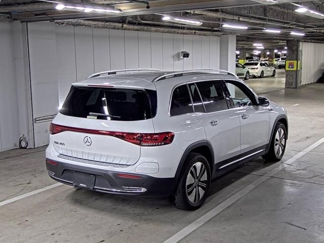 2022 Mercedes-Benz EQB