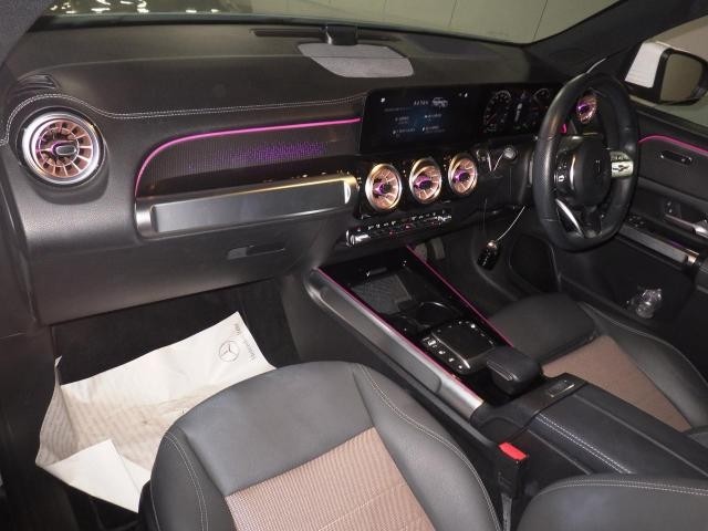 2022 Mercedes-Benz EQB