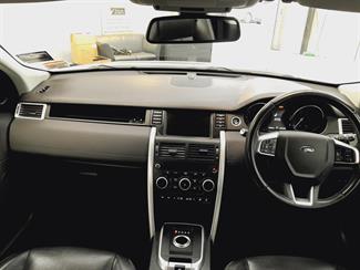 2017 Land Rover Discovery Sport - Thumbnail