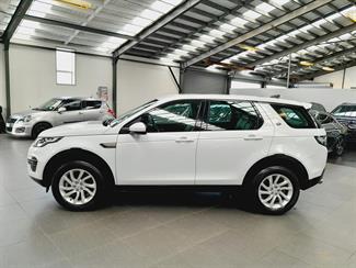 2017 Land Rover Discovery Sport - Thumbnail