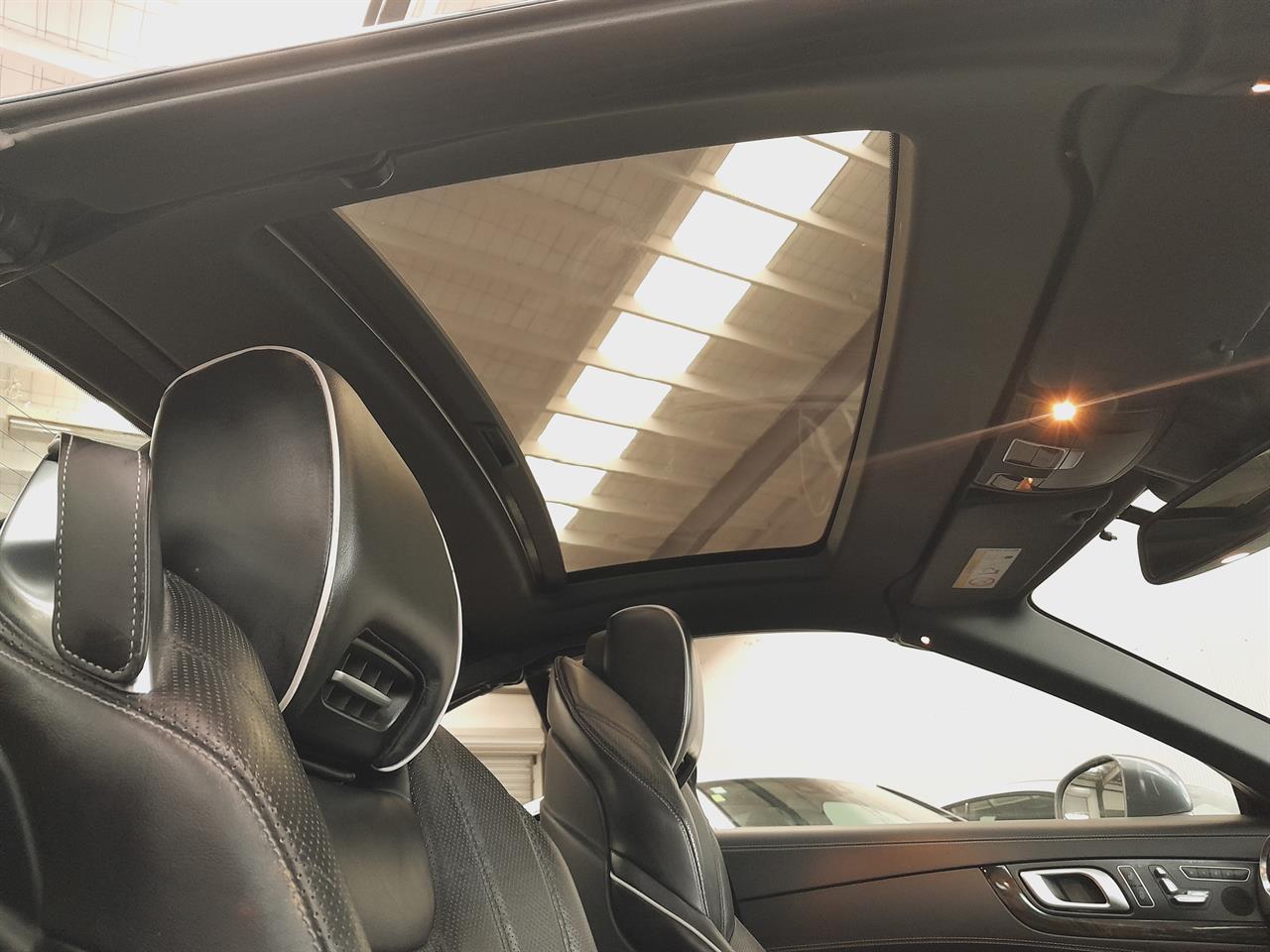 2016 Mercedes-Benz SL 400