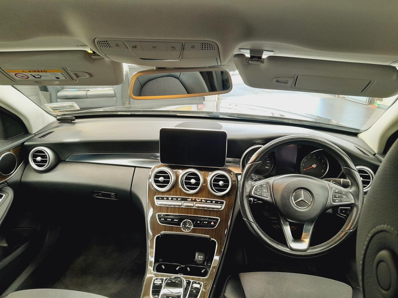 2015 Mercedes-Benz C 200