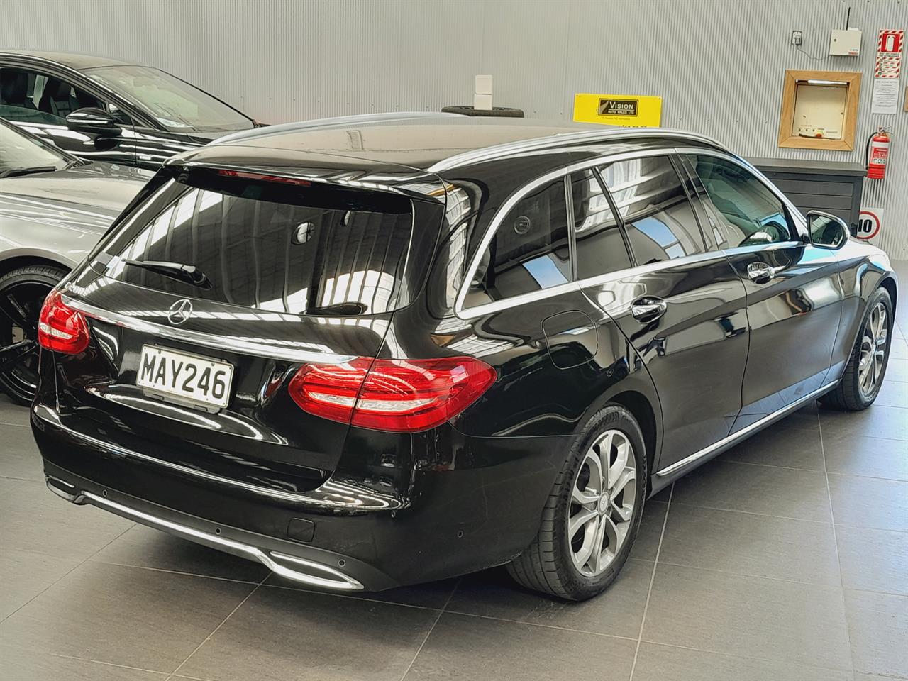 2015 Mercedes-Benz C 200