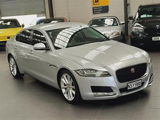 2021 Jaguar XF - Thumbnail