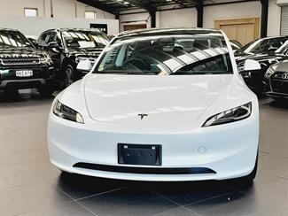 2025 Tesla Model 3 - Thumbnail