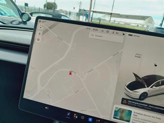 2025 Tesla Model 3 - Thumbnail