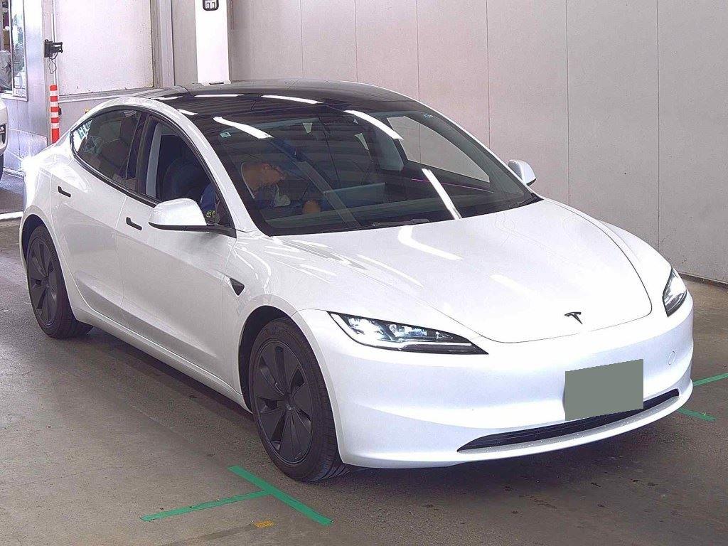 2025 Tesla Model 3