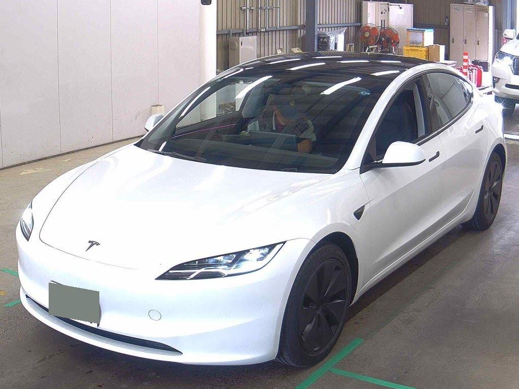 2025 Tesla Model 3