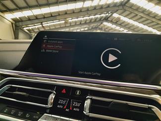2021 BMW X5 - Thumbnail