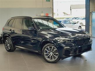 2021 BMW X5 - Thumbnail