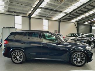 2021 BMW X5 - Thumbnail