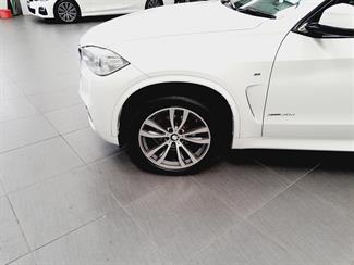 2015 BMW X5 - Thumbnail