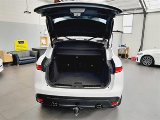 2019 Jaguar F-Pace - Thumbnail
