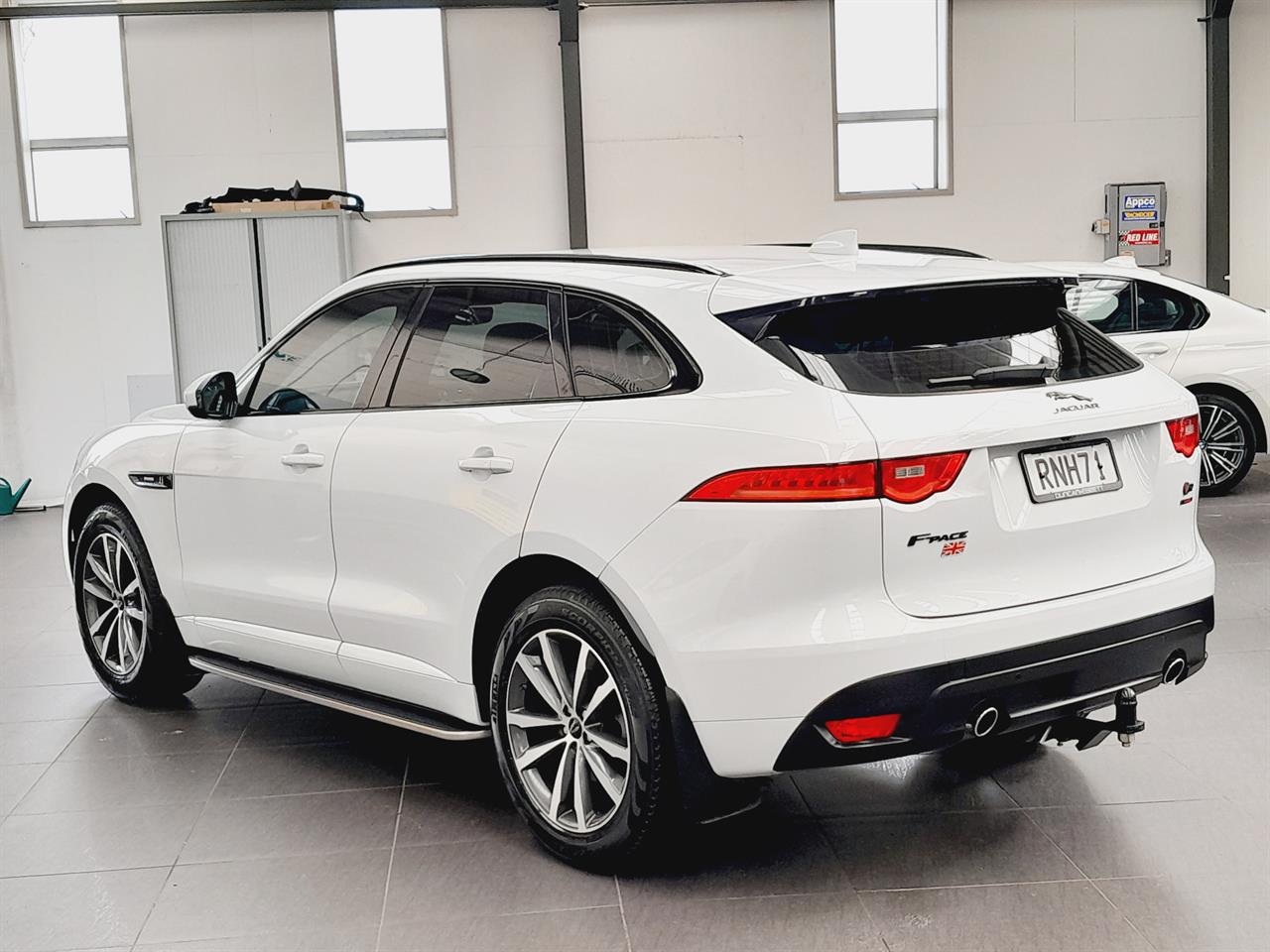 2019 Jaguar F-Pace
