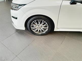 2021 Nissan Note - Thumbnail