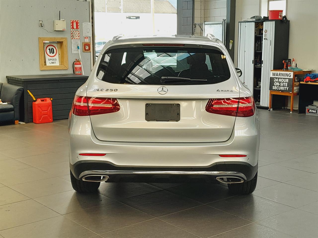 2016 Mercedes-Benz GLC 250