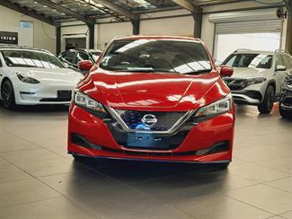 2021 Nissan Leaf - Thumbnail
