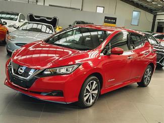 2021 Nissan Leaf - Thumbnail