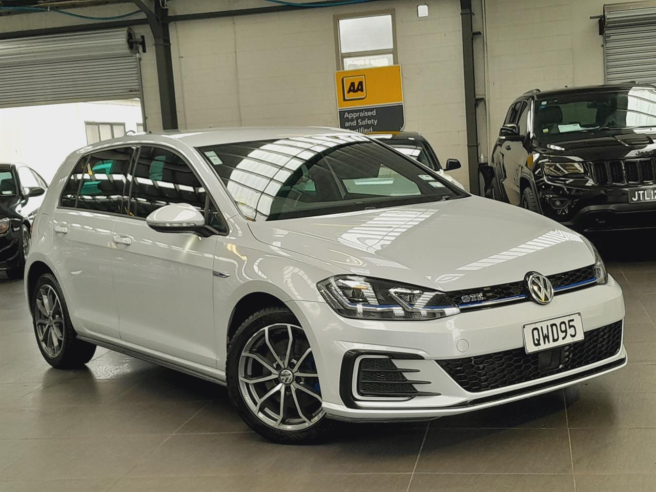 2017 Volkswagen Golf