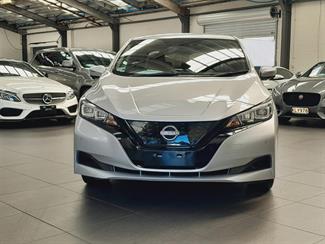 2022 Nissan Leaf - Thumbnail