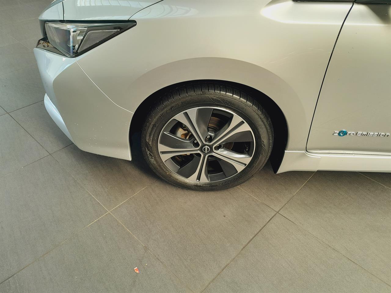 2022 Nissan Leaf