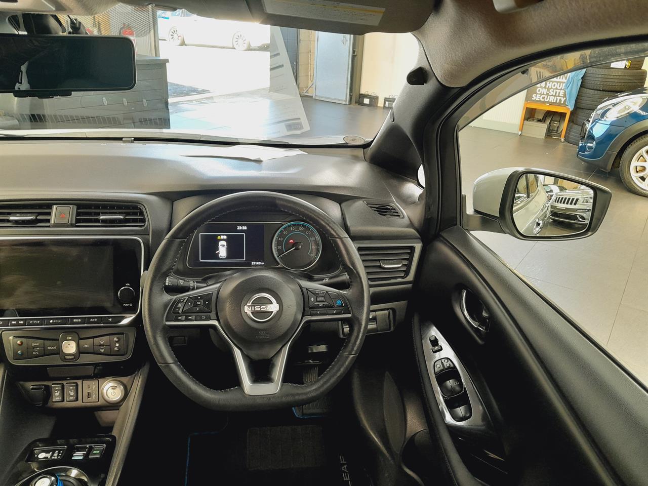 2022 Nissan Leaf
