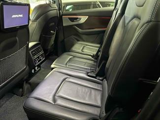 2020 Audi Q7 - Thumbnail