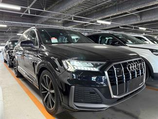 2020 Audi Q7 - Thumbnail