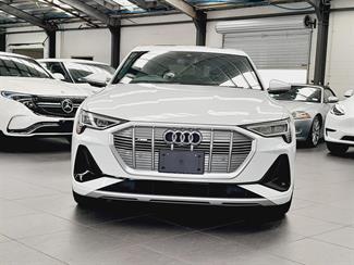 2021 Audi E-tron - Thumbnail