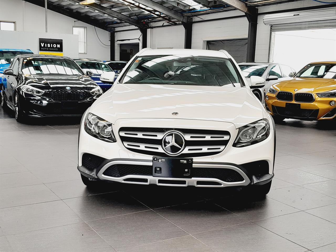 2018 Mercedes-Benz E 220