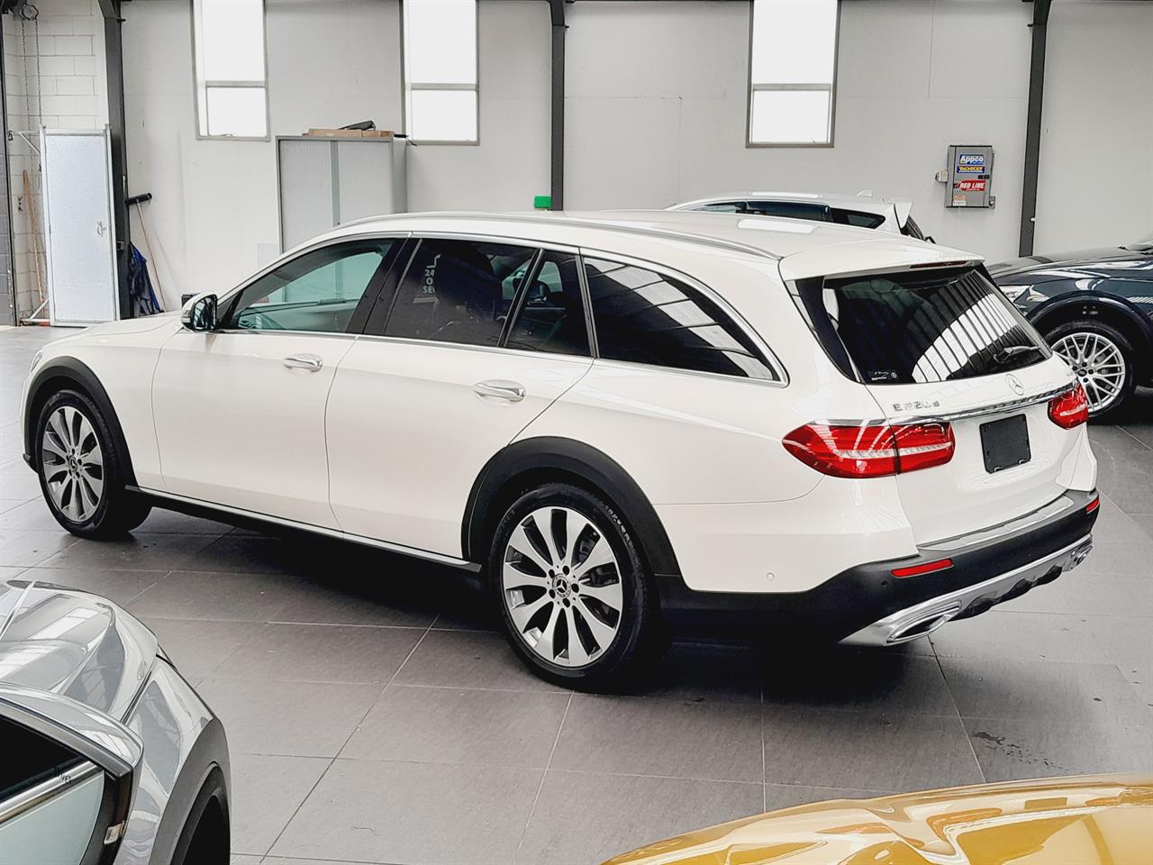2018 Mercedes-Benz E 220