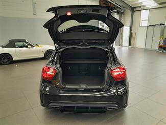 2018 Mercedes-Benz A 45 - Thumbnail