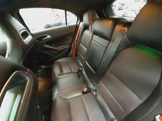 2018 Mercedes-Benz A 45 - Thumbnail