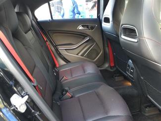 2018 Mercedes-Benz A 45 - Thumbnail