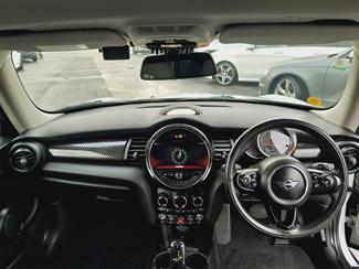 2021 Mini Cooper - Thumbnail