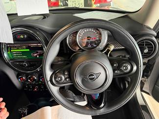 2021 Mini Cooper - Thumbnail