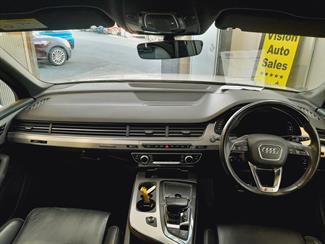 2016 Audi Q7 - Thumbnail