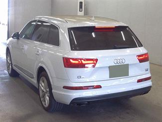 2016 Audi Q7 - Thumbnail