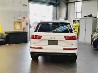 2016 Audi Q7 - Thumbnail