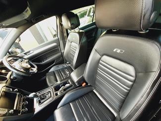 2016 Volkswagen Passat - Thumbnail