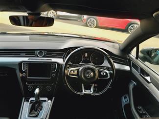 2016 Volkswagen Passat - Thumbnail